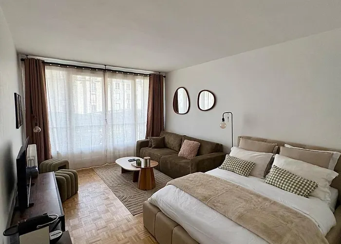 Typical Parisian With Balcony, Eiffel Tower